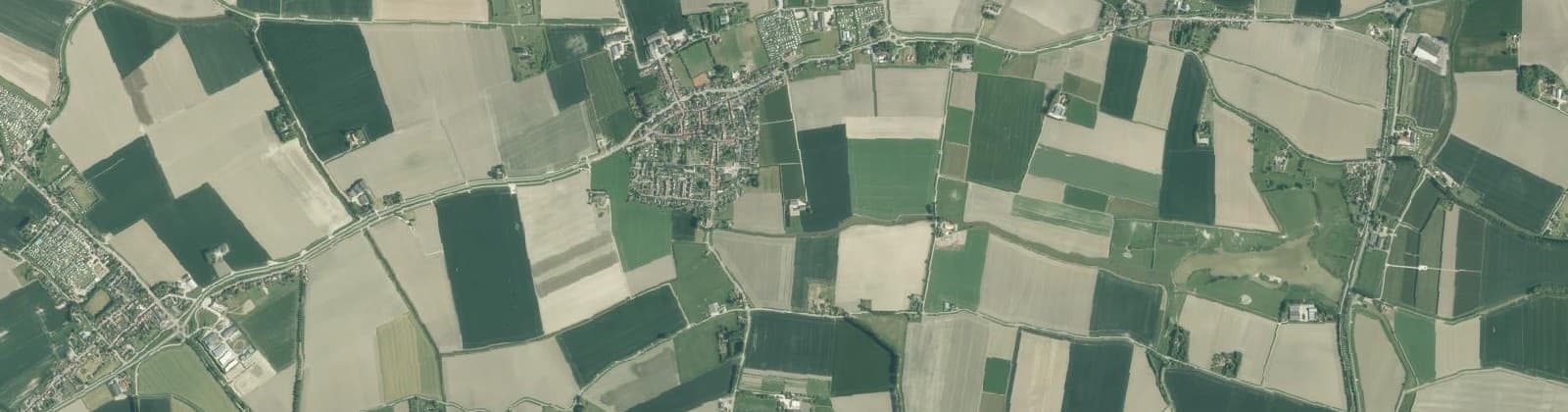 Luchtfoto van Wijk 09 Groede