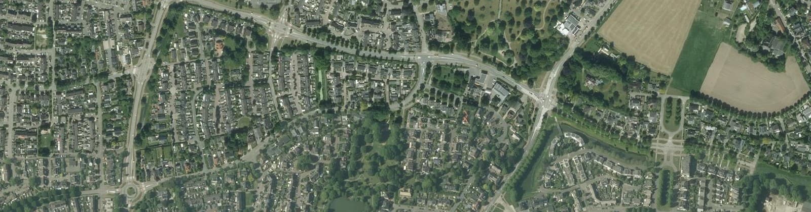Luchtfoto van Elst-Zuid