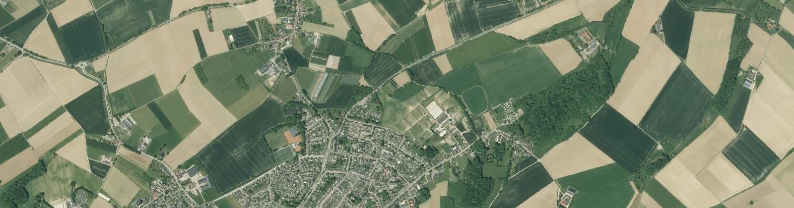 Luchtfoto van Wijk 03 Hulsberg