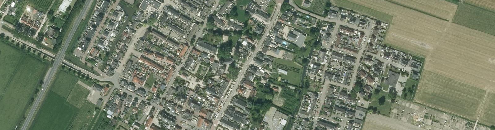 Luchtfoto van Schoonrewoerd