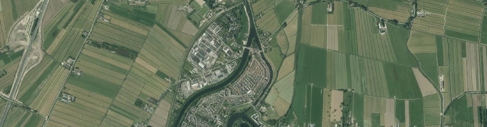 Luchtfoto van Wijk01-Arkel